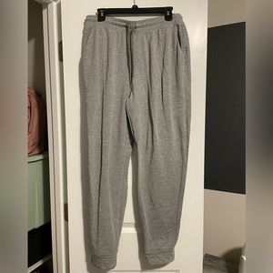 GRAY JOGGERS